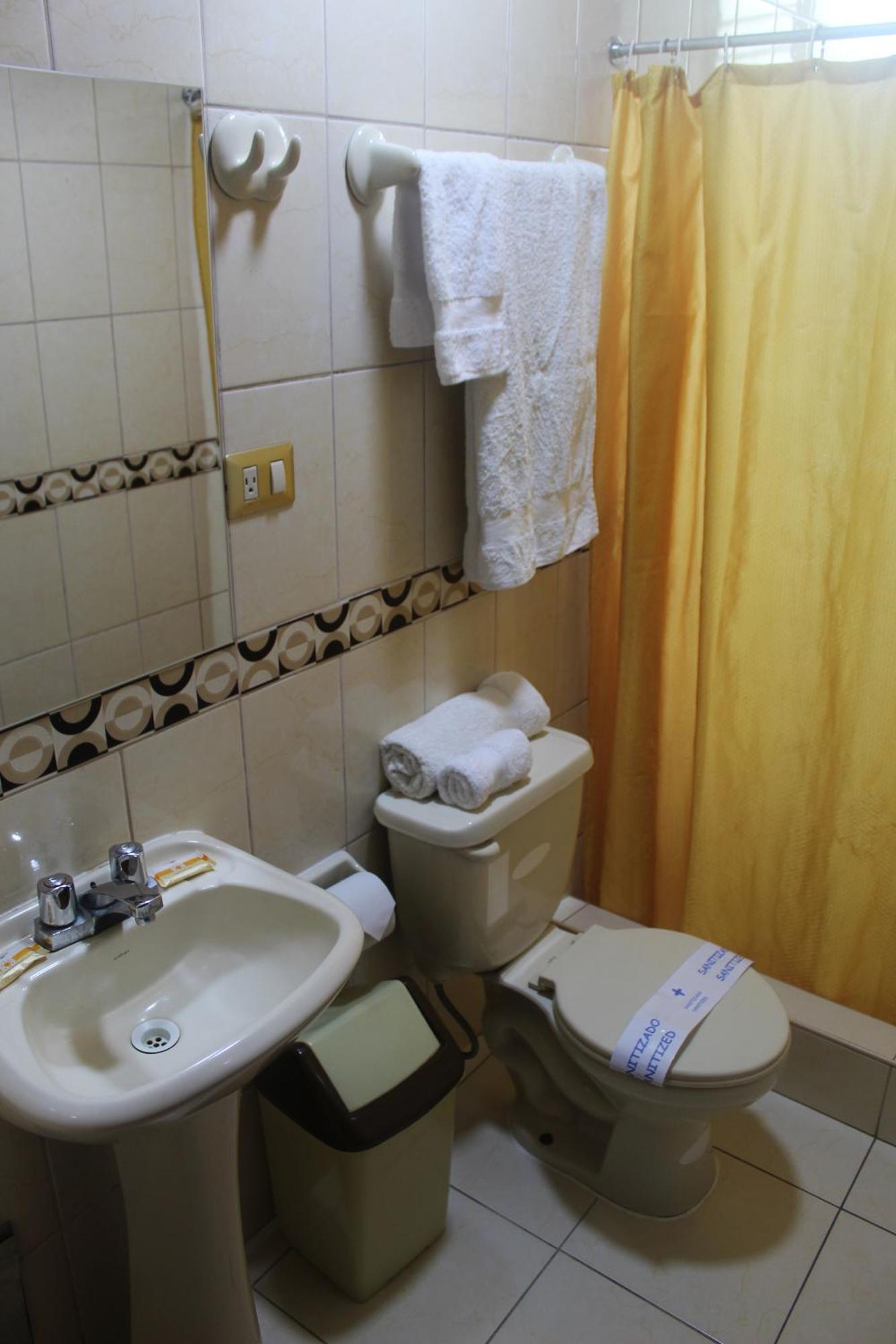 Hostel Sol Andina Inn Пуно Екстериор снимка