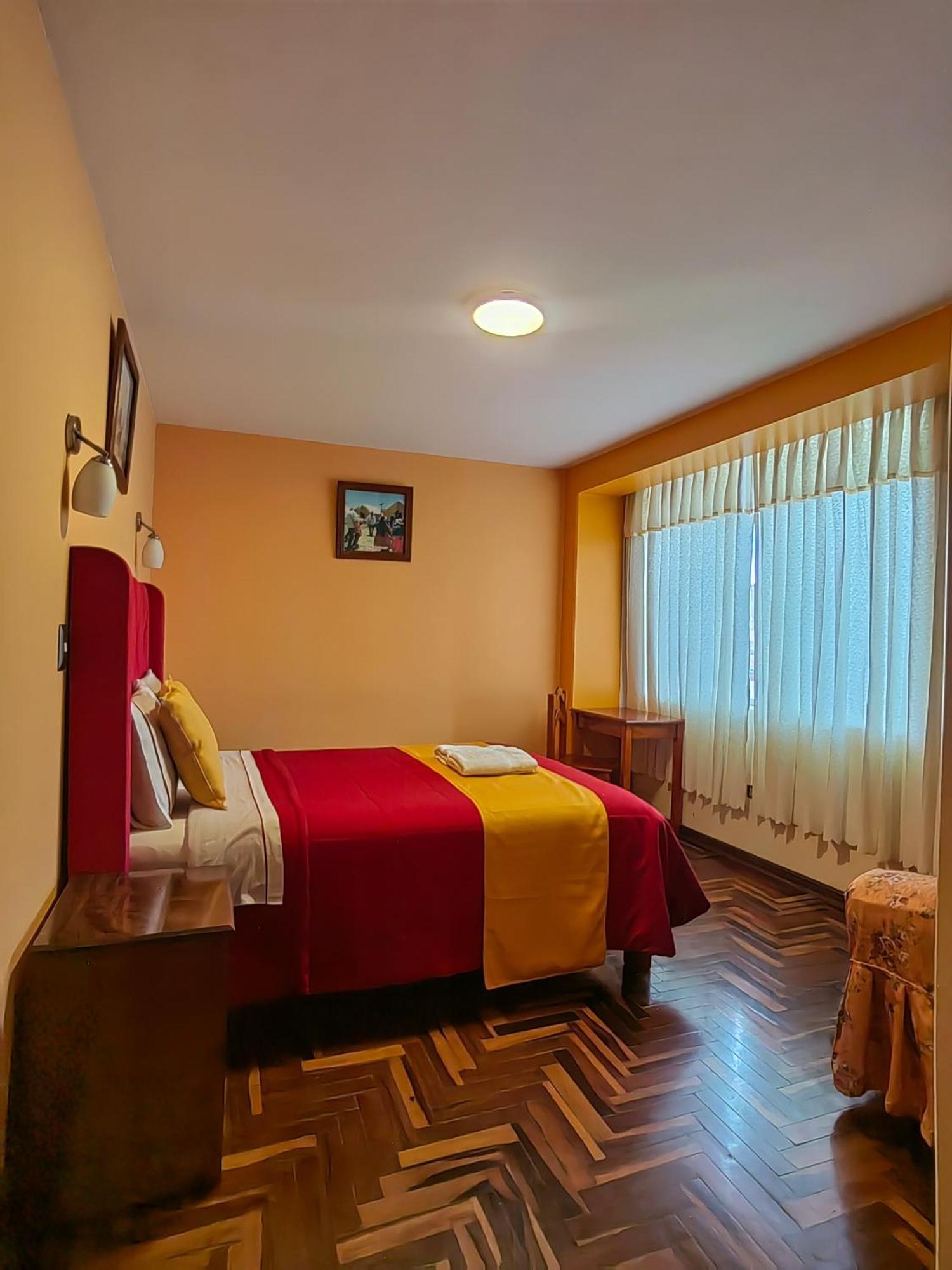Hostel Sol Andina Inn Пуно Екстериор снимка
