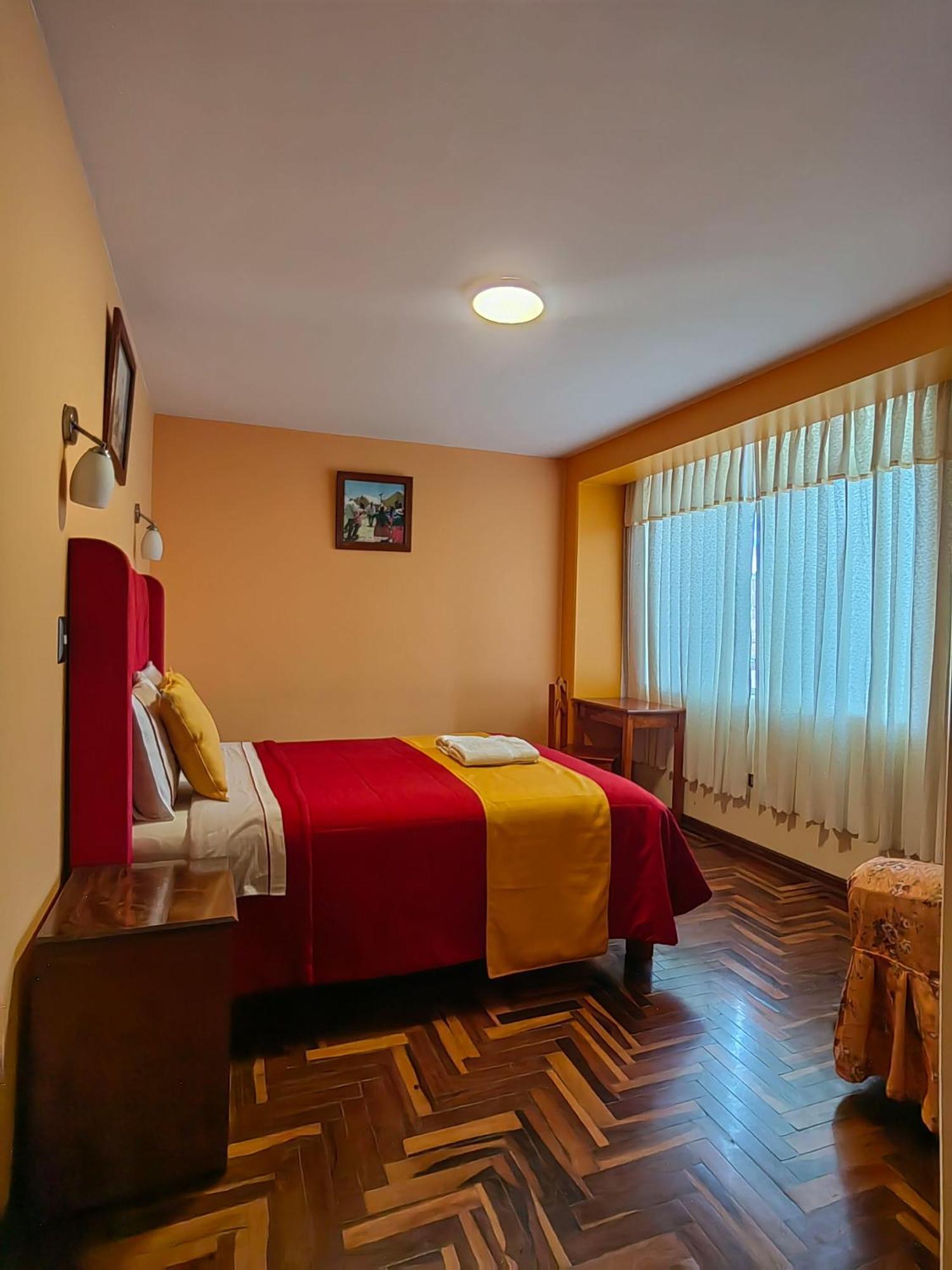 Hostel Sol Andina Inn Пуно Екстериор снимка
